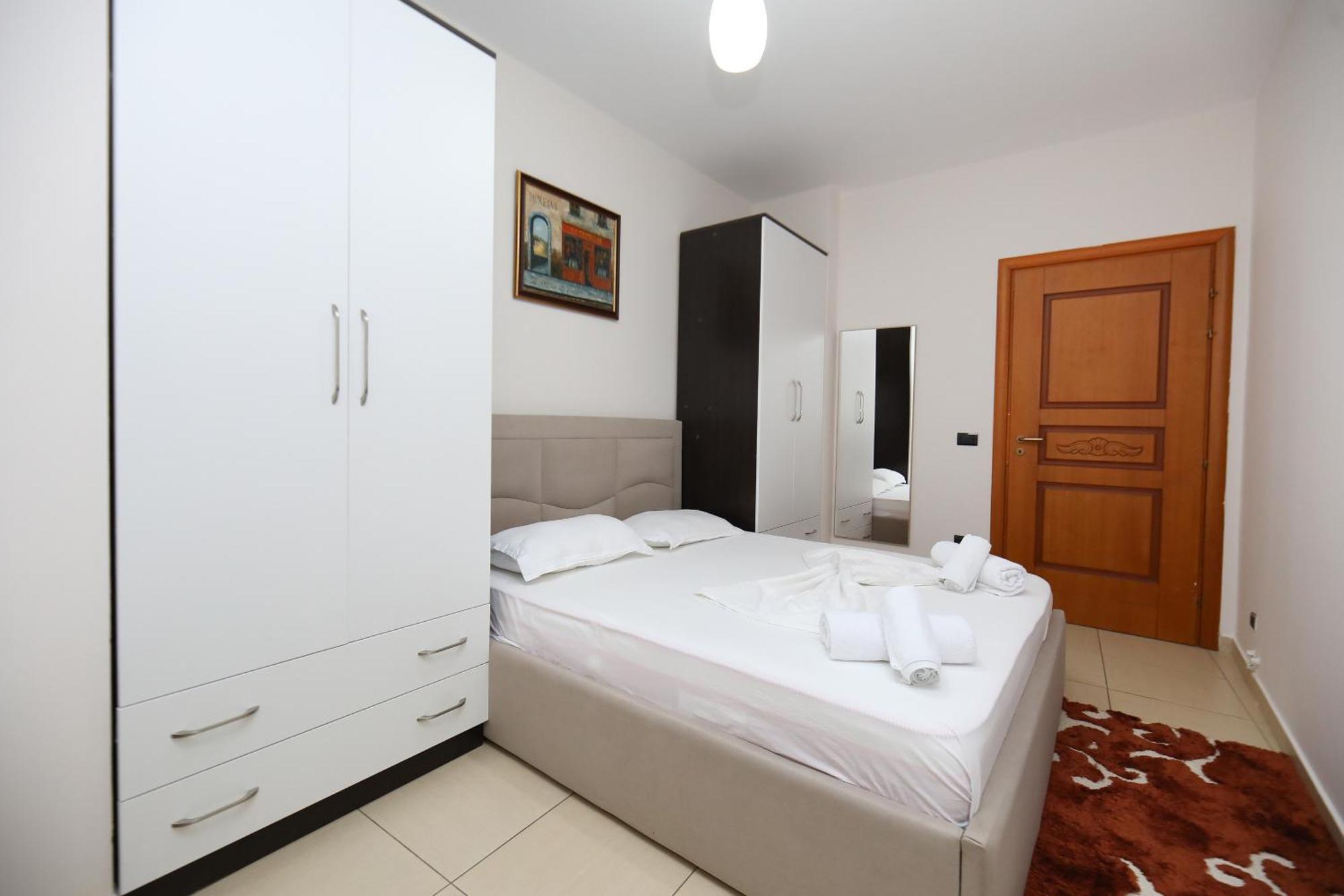 Keli'S Place Vlorë Eksteriør billede